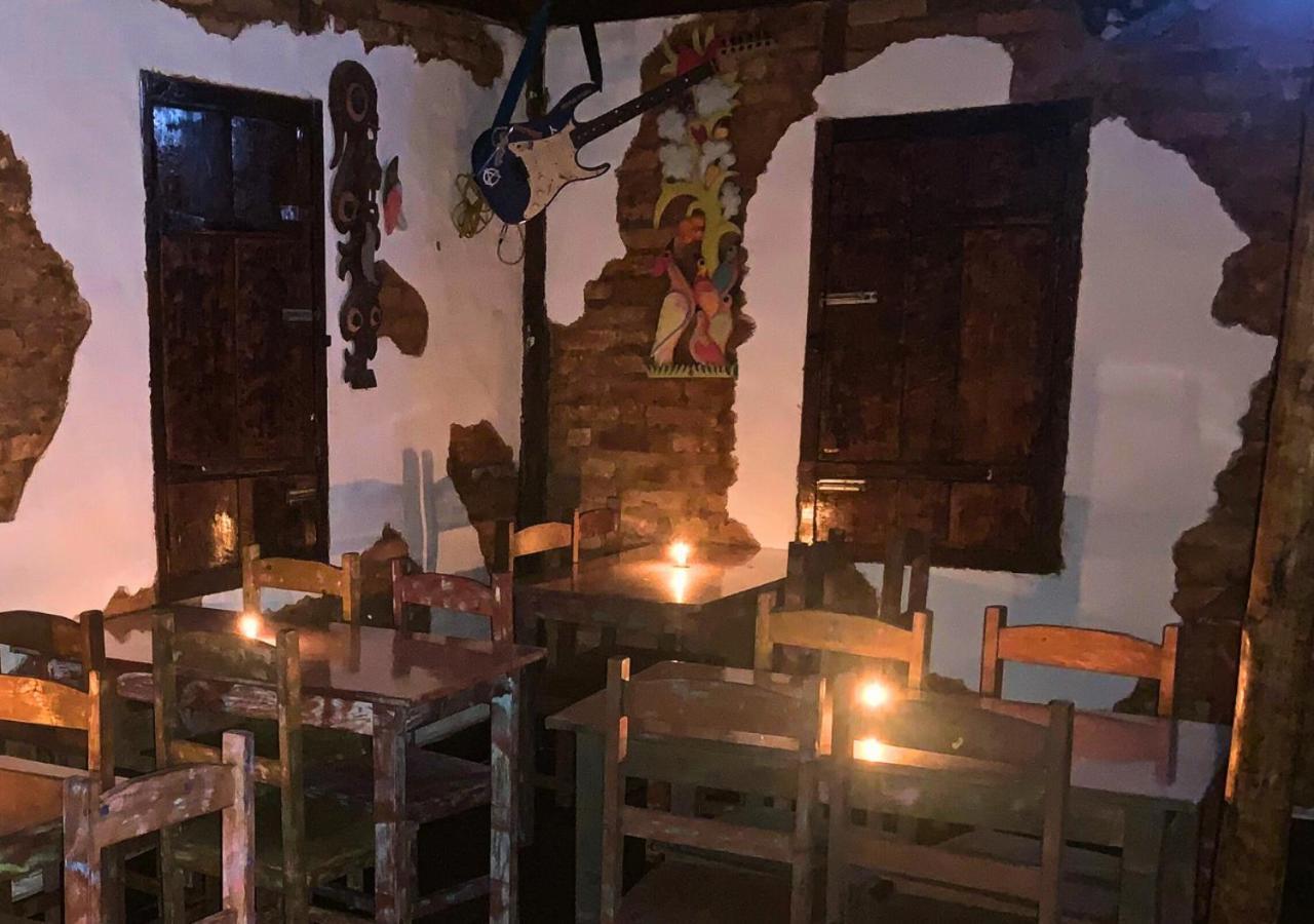 Pousada E Restaurante Casinha Velha Hotell Macacos  Exteriör bild
