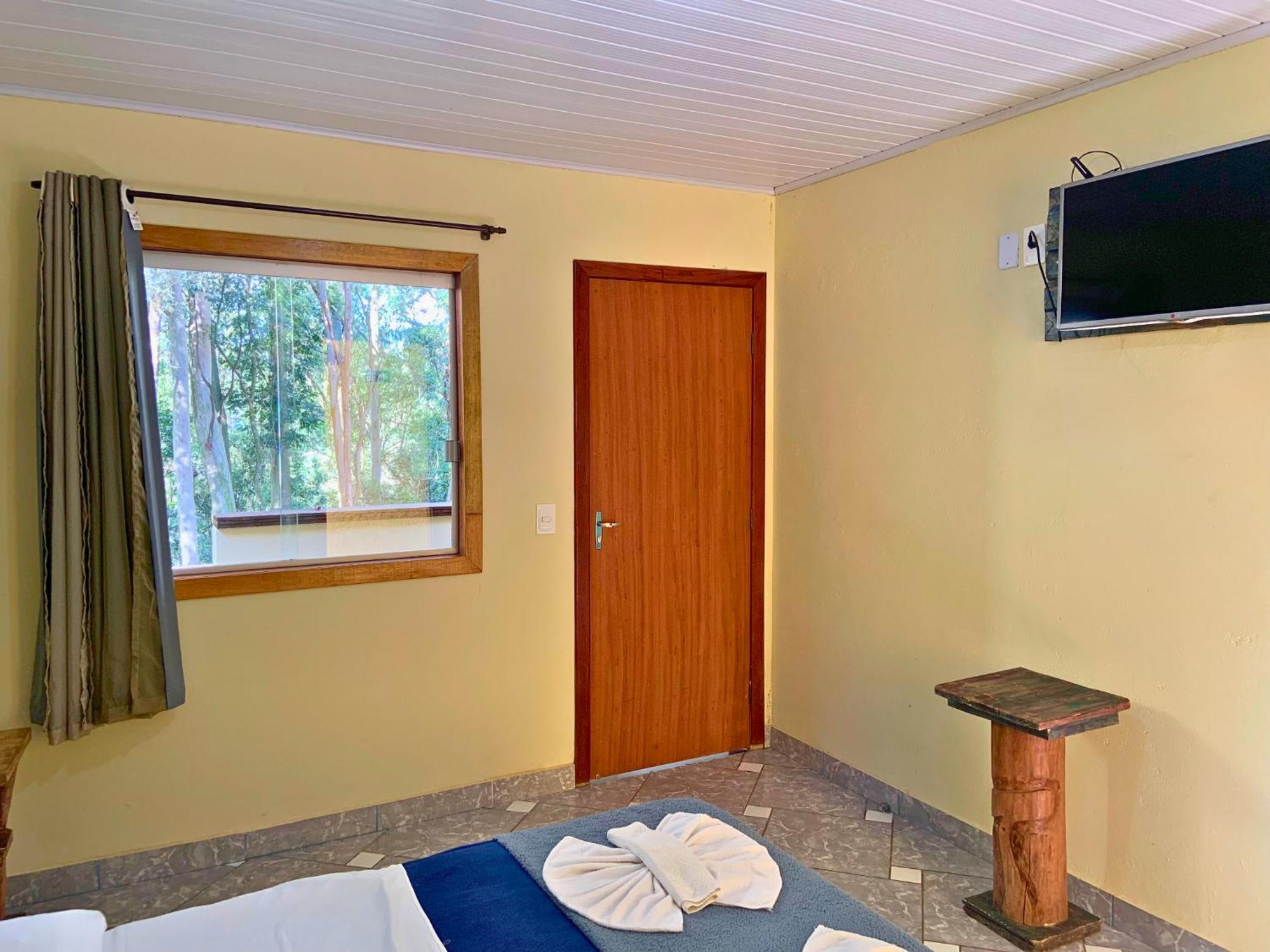 Pousada E Restaurante Casinha Velha Hotell Macacos  Exteriör bild