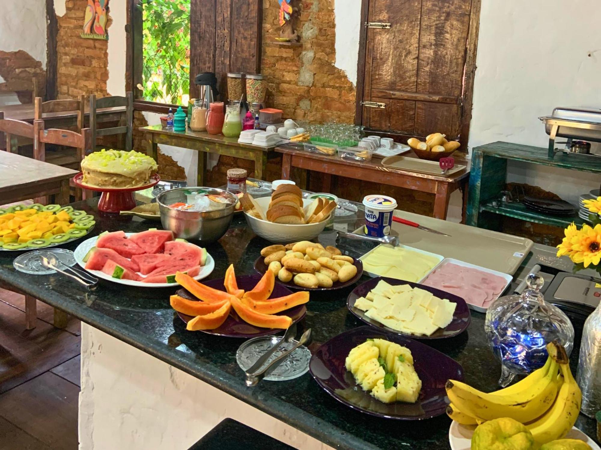 Pousada E Restaurante Casinha Velha Hotell Macacos  Exteriör bild